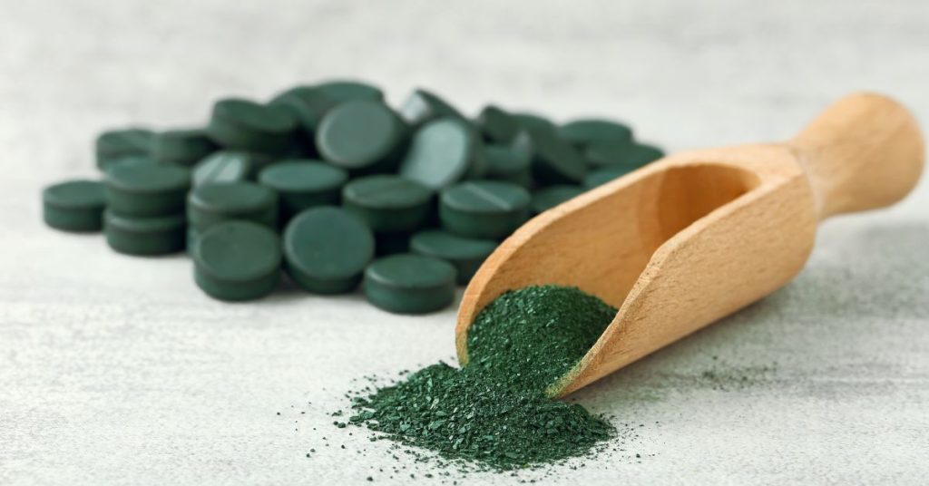 The Top 6 Potential Benefits of Spirulina for Skin