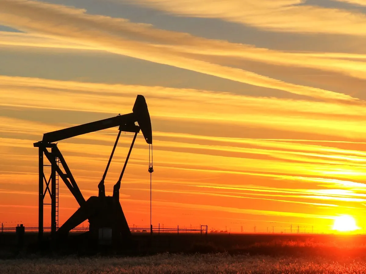 us oil supply